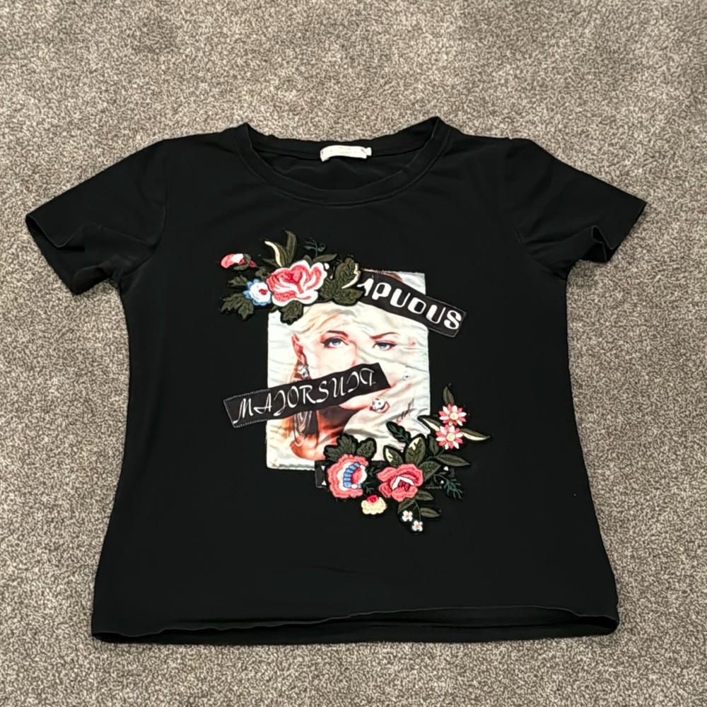 Yativi T-shirt size M